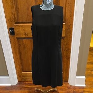 Black Sleeveless Sheath Midi Dress for Work